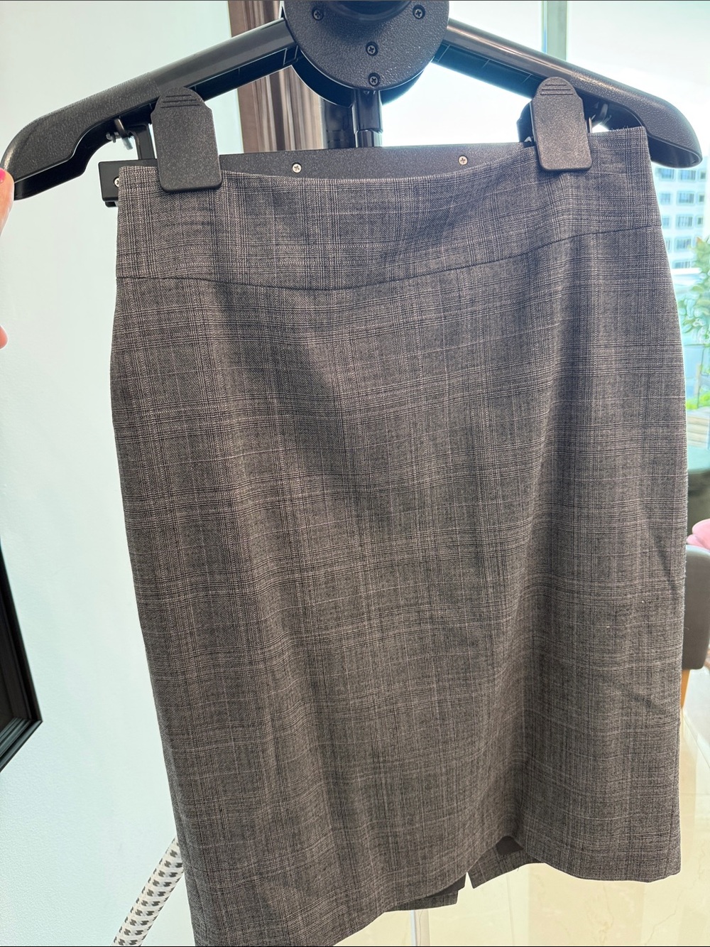Banana Republic Gray Plaid Pencil Skirt